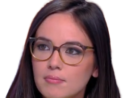 agathe auproux journaliste chroniqueuse francaise vietnamienne asiatique metis tpmp lunettes brune vingtaine vingtenaire 2010s