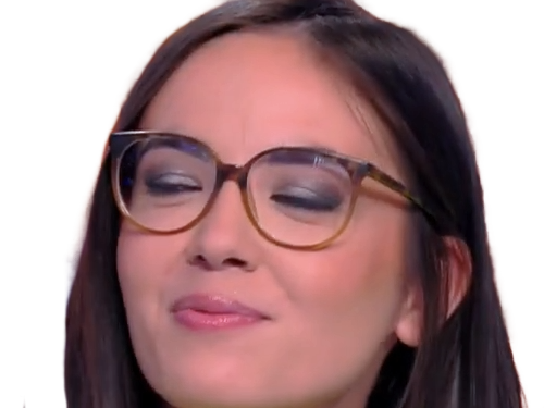 agathe auproux journaliste chroniqueuse francaise vietnamienne asiatique metis tpmp lunettes brune vingtaine vingtenaire 2010s