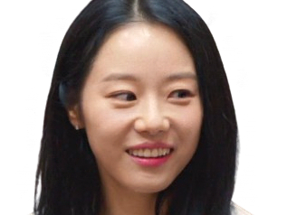 lee si won actrice coreenne sourire maline