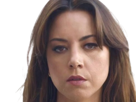 aubrey plaza actrice americaine femme brune trentaine trentenaire peau mat