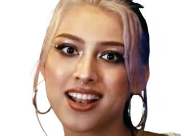 spiritus ife mia japonaise badass suisse eurasienne troll moqueuse sourire piercing