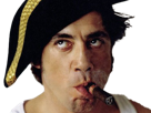 javier-bardem-chapeau-cigare-acteur-style-espagnol-fume