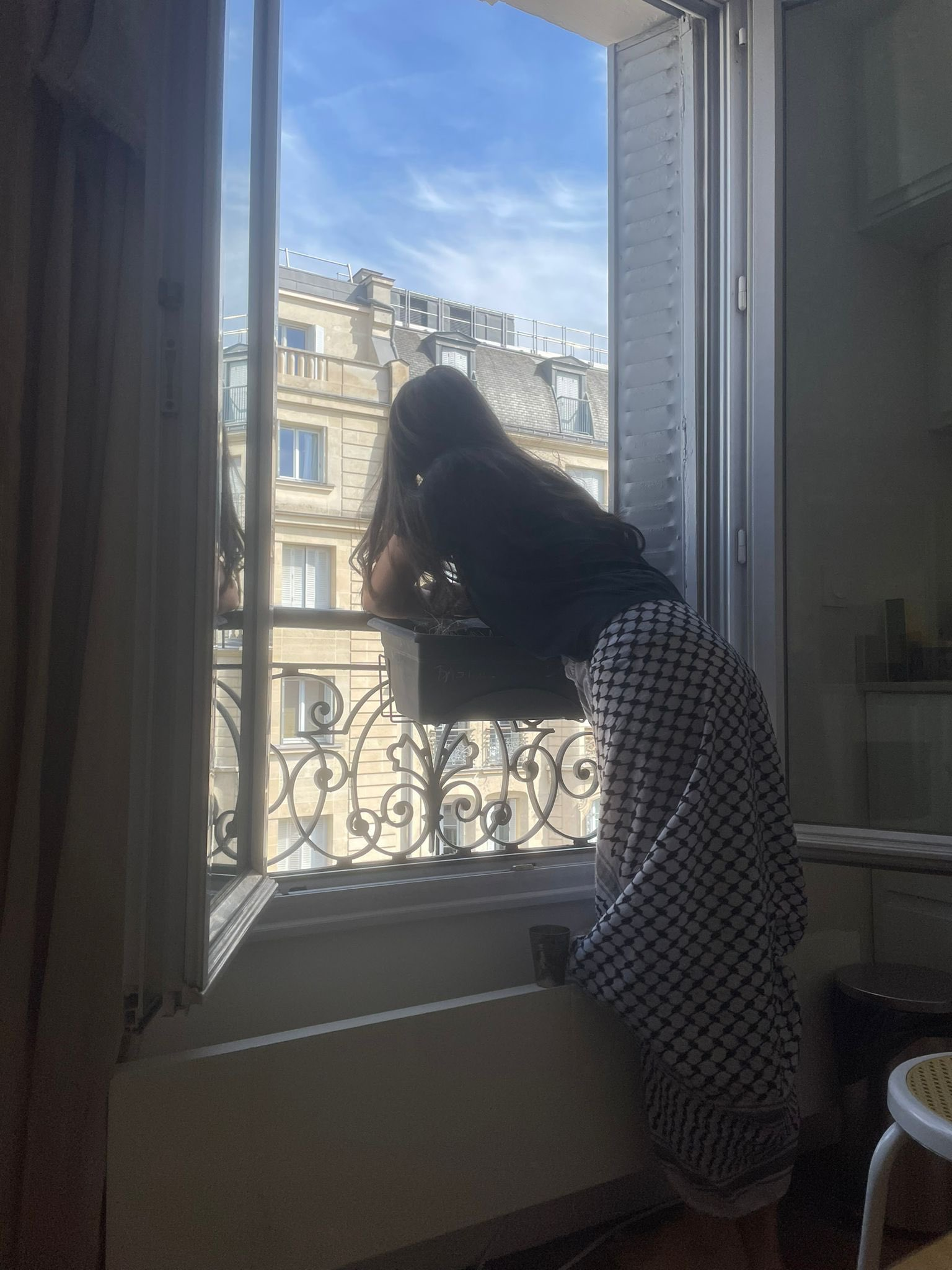 rima hassan culotte keffieh melenchon maitresse lfi fi feminisme