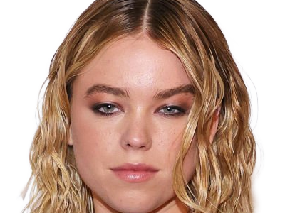 milly amelia may alcock actrice productrice australienne femme vingtaine vingtenaire cheveuxblonds yeuxbleus annees 2020s