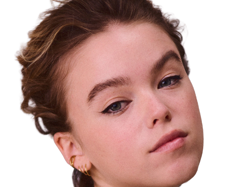 milly amelia may alcock actrice productrice australienne femme vingtaine vingtenaire cheveuxblonds yeuxbleus annees 2020s