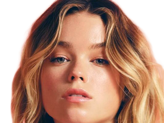 milly amelia may alcock actrice productrice australienne femme vingtaine vingtenaire cheveuxblonds yeuxbleus annees 2020s