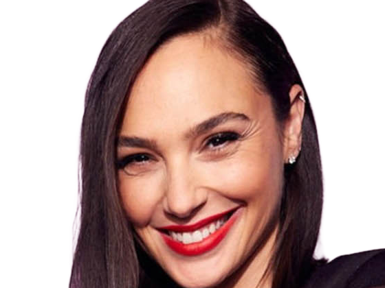 gal gadot actrice productrice mannequin miss israelienne juive femme trentaine trentenaire annees 2020s cheveuxbruns yeuxmarrons