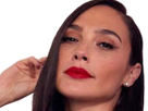 gal-gadot-actrice-productrice-mannequin-miss-israelienne-juive-femme-trentaine-trentenaire-annees-2020s-cheveuxbruns-yeuxmarrons