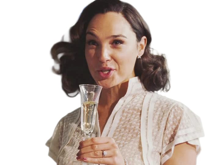 gal gadot actrice productrice mannequin miss israelienne juive femme trentaine trentenaire annees 2020s cheveuxbruns yeuxmarrons