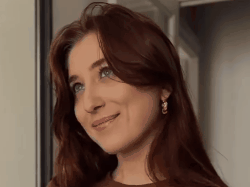 madelaine rousset tasse rousse coquine maline sourire charme gif