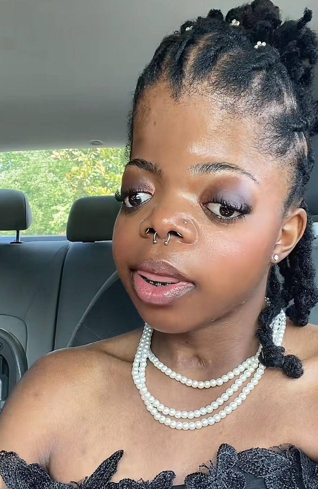 front yeux noir black moche morgan makeup