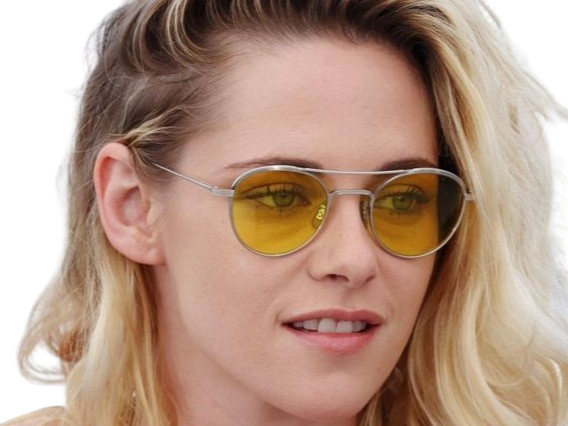 kristen stewart actrice americaine blonde yeux verts femme cannes lunettes annees 2022 2020s