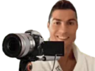 cristiano-ronaldo-camera-cameraman-sourire-foot-football-troll