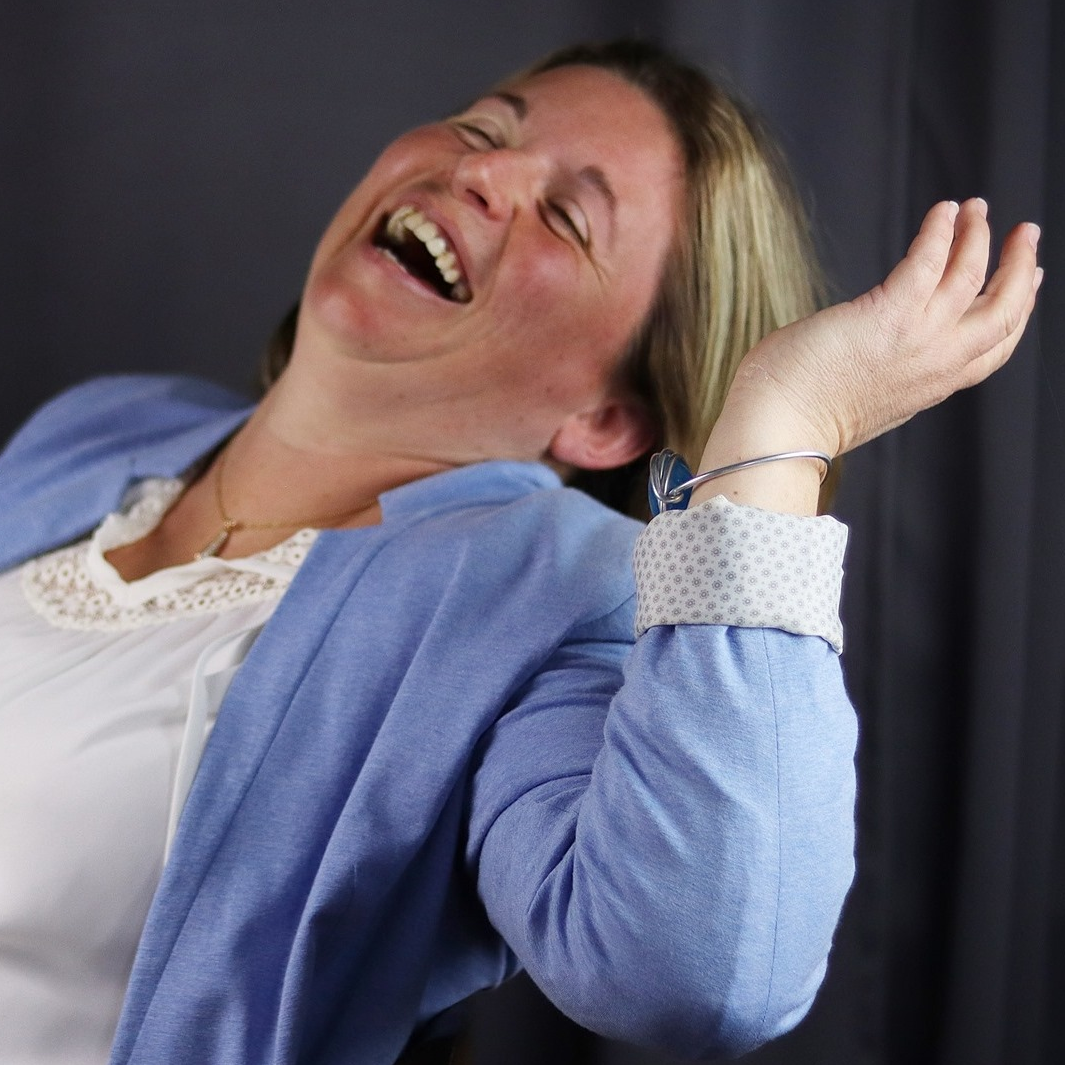 cecile perrichon mdr balec folle dents crasseuse prolo french dream instagram coach ponzi mytho jardiland