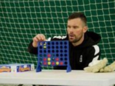 gardien de but goal puissance 4 cage foot football