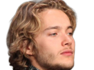 toby-finn-regbo-acteur-musicien-homme-britannique-anglais-vingtenaire-vingtaine-cheveuxblonds-yeuxbleus-cheveuxboucles-2010s
