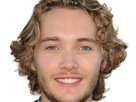 toby-finn-regbo-acteur-musicien-homme-britannique-anglais-vingtenaire-vingtaine-cheveuxblonds-yeuxbleus-cheveuxboucles-2010s