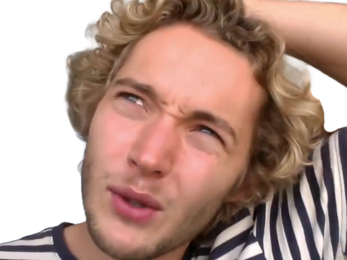 toby finn regbo acteur musicien homme britannique anglais vingtenaire vingtaine cheveuxblonds yeuxbleus cheveuxboucles 2010s