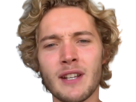 toby-finn-regbo-acteur-musicien-homme-britannique-anglais-vingtenaire-vingtaine-cheveuxblonds-yeuxbleus-cheveuxboucles-2010s