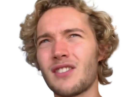 toby finn regbo acteur musicien homme britannique anglais vingtenaire vingtaine cheveuxblonds yeuxbleus cheveuxboucles 2010s