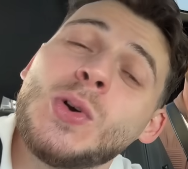 jeck carla requinpatin requin menvoler