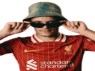 florian-wirtz-liverpool-chapeau-bob-lunettes-de-soleil-baissees-baisser