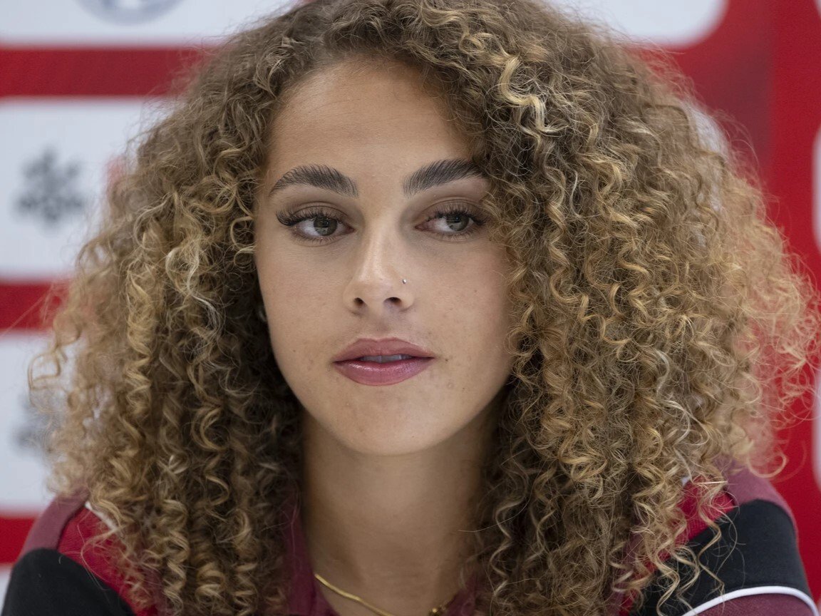 alayah pilgrim femme meuf fille