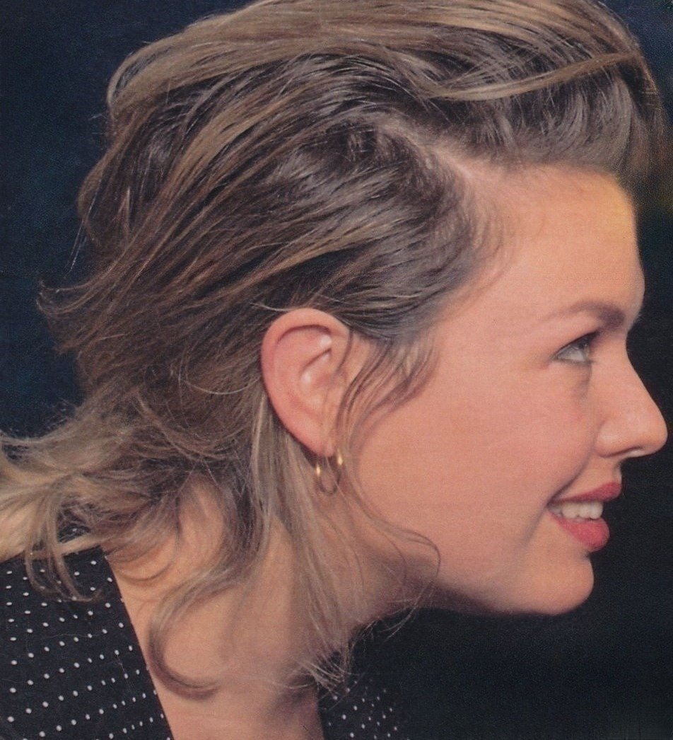 kim wild femme meuf fille