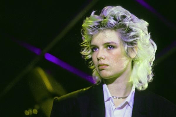 kim wilde femme meuf fille