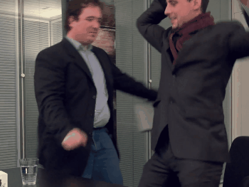 patron entretien danse golem esclave embauche gif