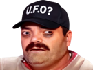 risitas-complot-alien-ovni-ufo-girafin-et-casquette-cia-fbi-fou-zinzin-tare