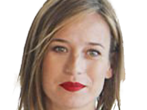 marta etura espagnol actrice realisatrice femme malveillance baztan quarantaine quarantenaire annees 2020 rouge levres rouges