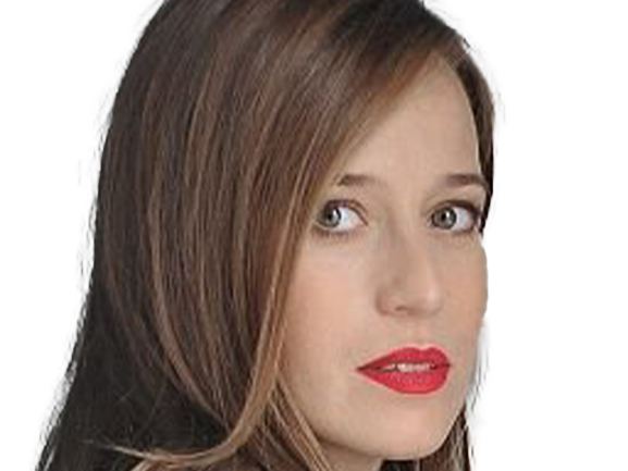 marta etura espagnol actrice realisatrice femme malveillance baztan quarantaine quarantenaire annees 2020 rouge levres rouges