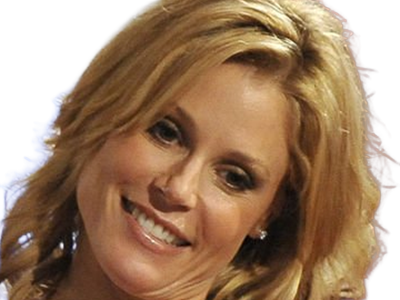 claire dunphy modern family serie comique americaine julie bowen femme actrice cheveuxblonds yeuxmarrons quarantenaire 2010s
