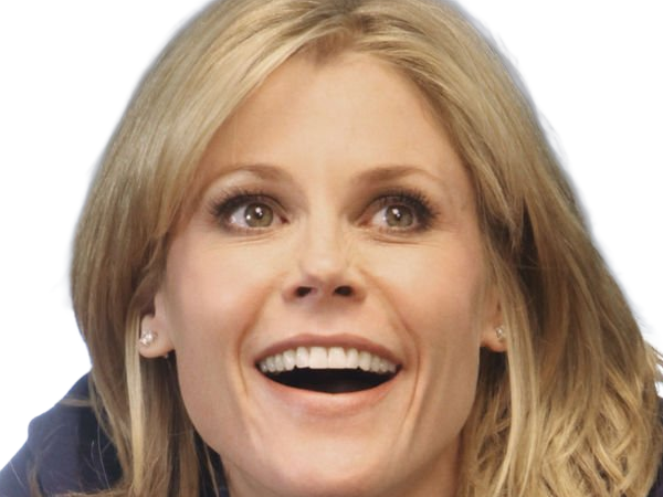 claire dunphy modern family serie comique americaine julie bowen femme actrice cheveuxblonds yeuxmarrons quarantenaire 2010s