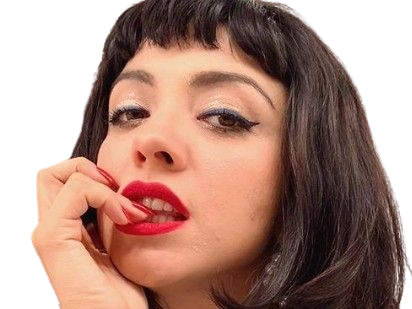 mon laferte norma chanteuse auteure compositrice latine mexicaine chilienne trentaine trentenaire brune femme