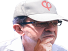 melenchon-other-doigt-casquette