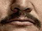 moustache-asymetrique-other-pena-narcos