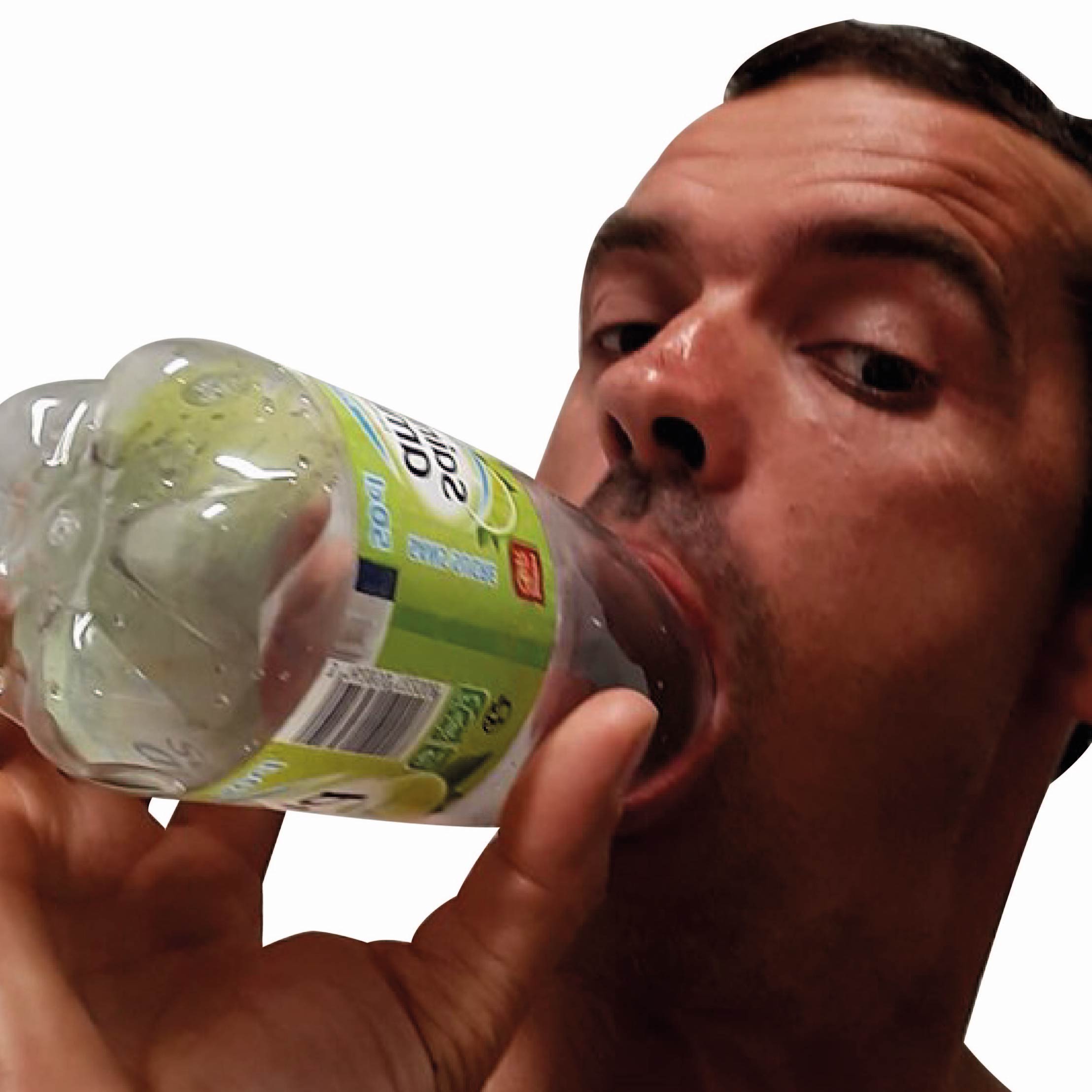 suce gaucho bouteille risitas