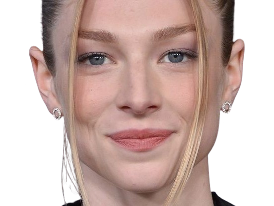 hunter schafer blonde femme homme mannequin actrice americaine vingtaine nohomo attaches