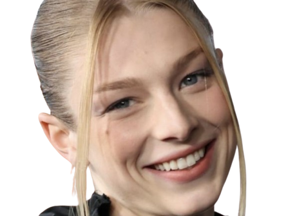 hunter schafer blonde femme homme mannequin actrice americaine vingtaine nohomo attaches