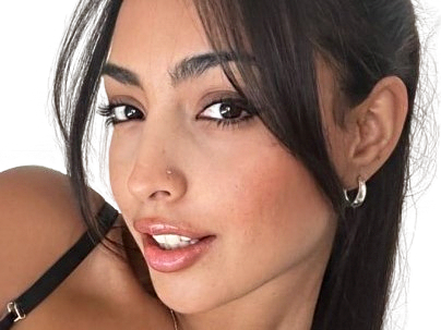 fille maline modele photo regard coquine