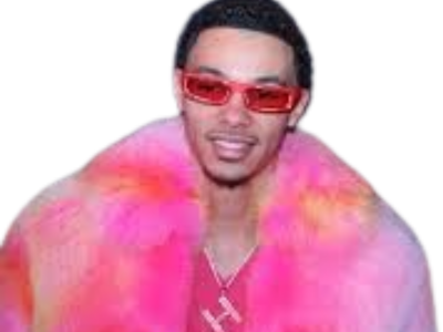 hugo ekitike doflamingo fashion week mode vetements habits veste rose lunettes de soleil