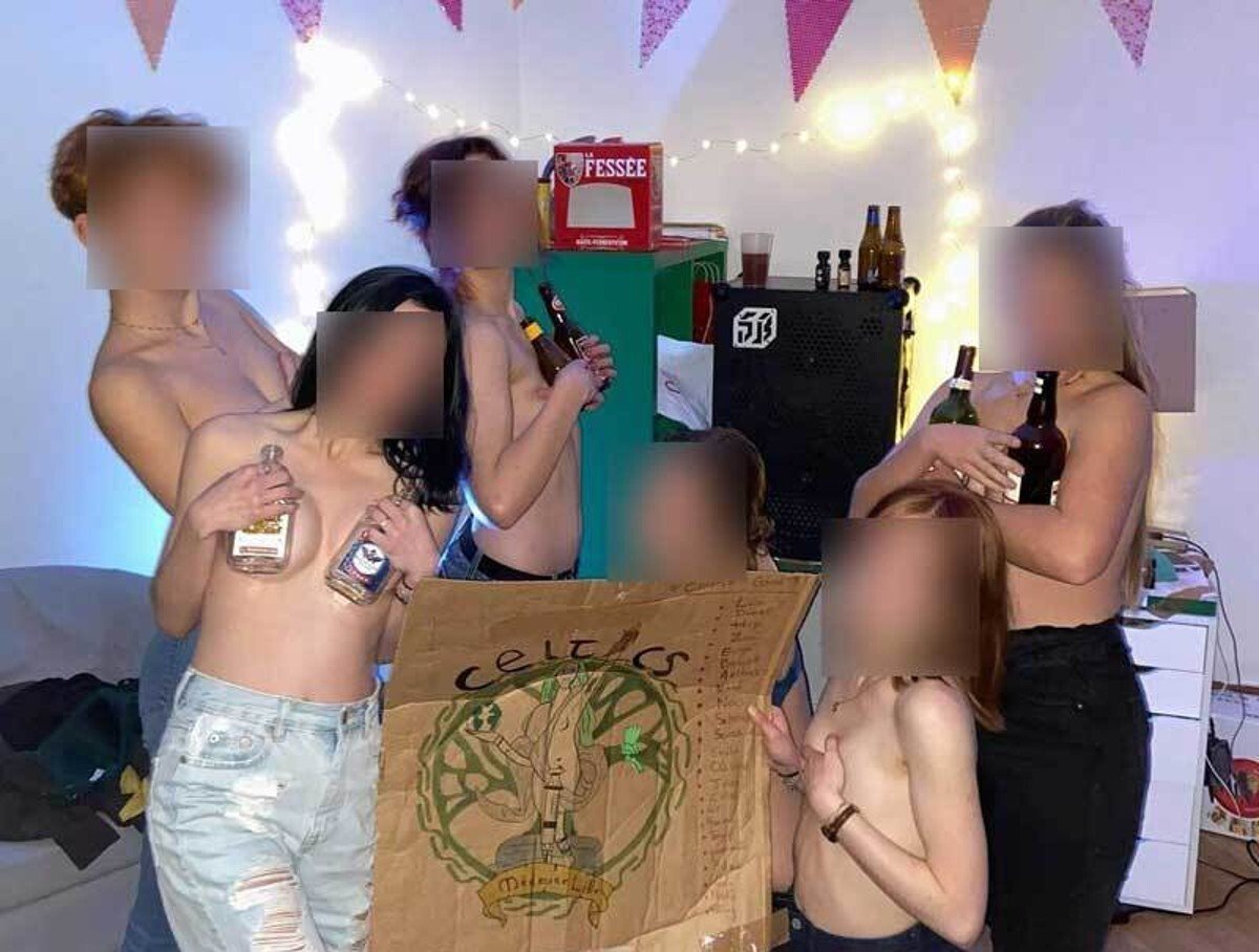 fille etudiante teen teens fac medecine alcool seins nue bizutage topless skinny brunette fessee cul