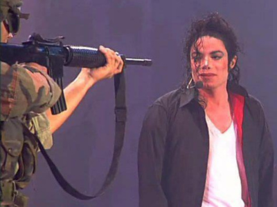 michael jackson arme fusil dassaut guerre soldat militaire paix lache ca abandon abandonne arrete stop