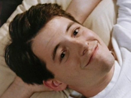 ferris bueller folle journee matthew broderick jeune homme brun acteur vingtaine