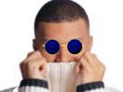 kylian-mbappe-gay-pull-dior-coquin-homo-foot-qlf-fragile-sourire-lunettes-bleues