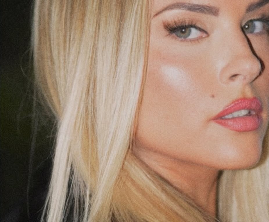 charlotte tbt9 tpmp femme meuf fille