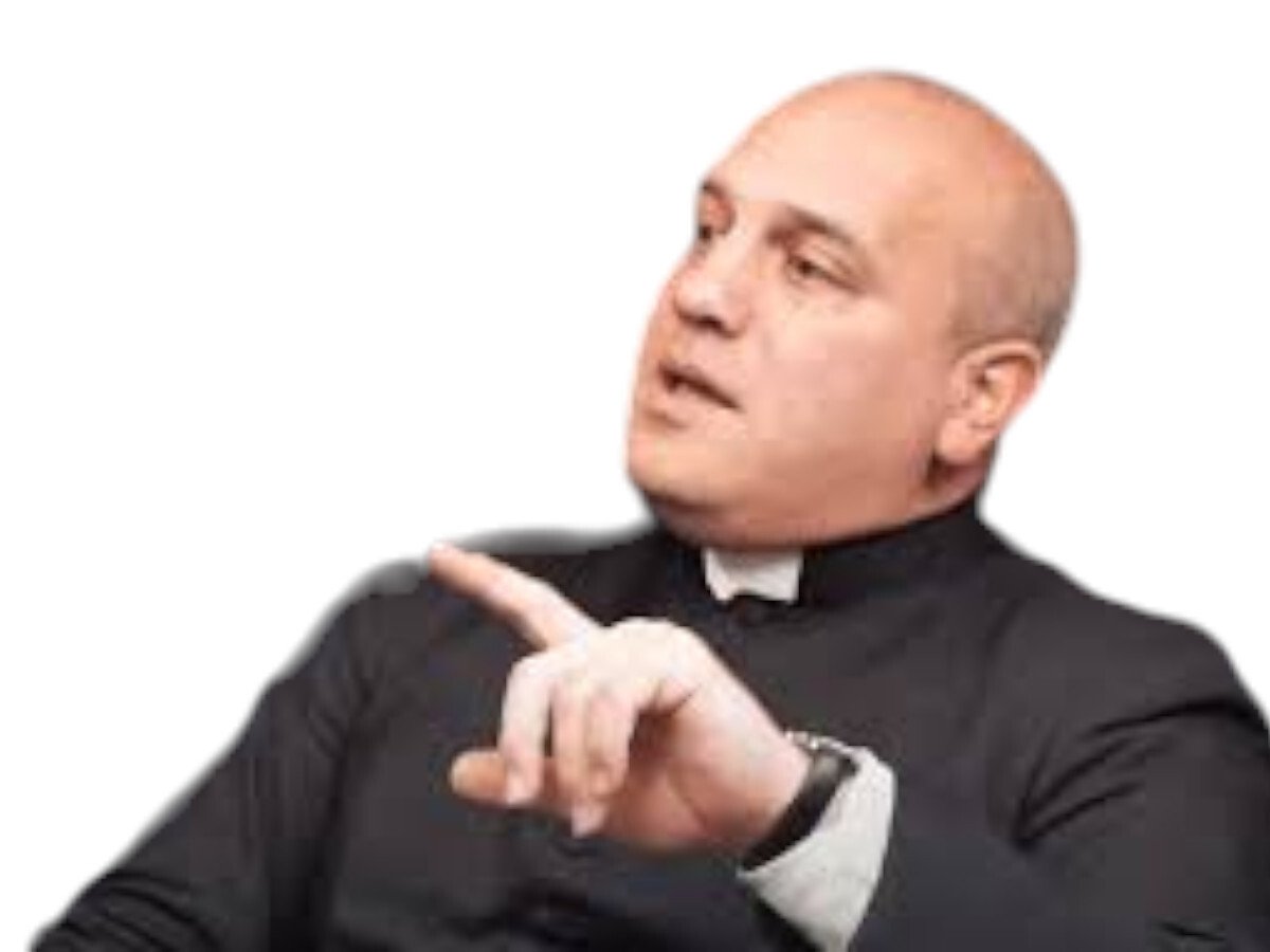 abbe pretre religion religieux catholique catholicisme chretien chretiente eglise matthieu raffray