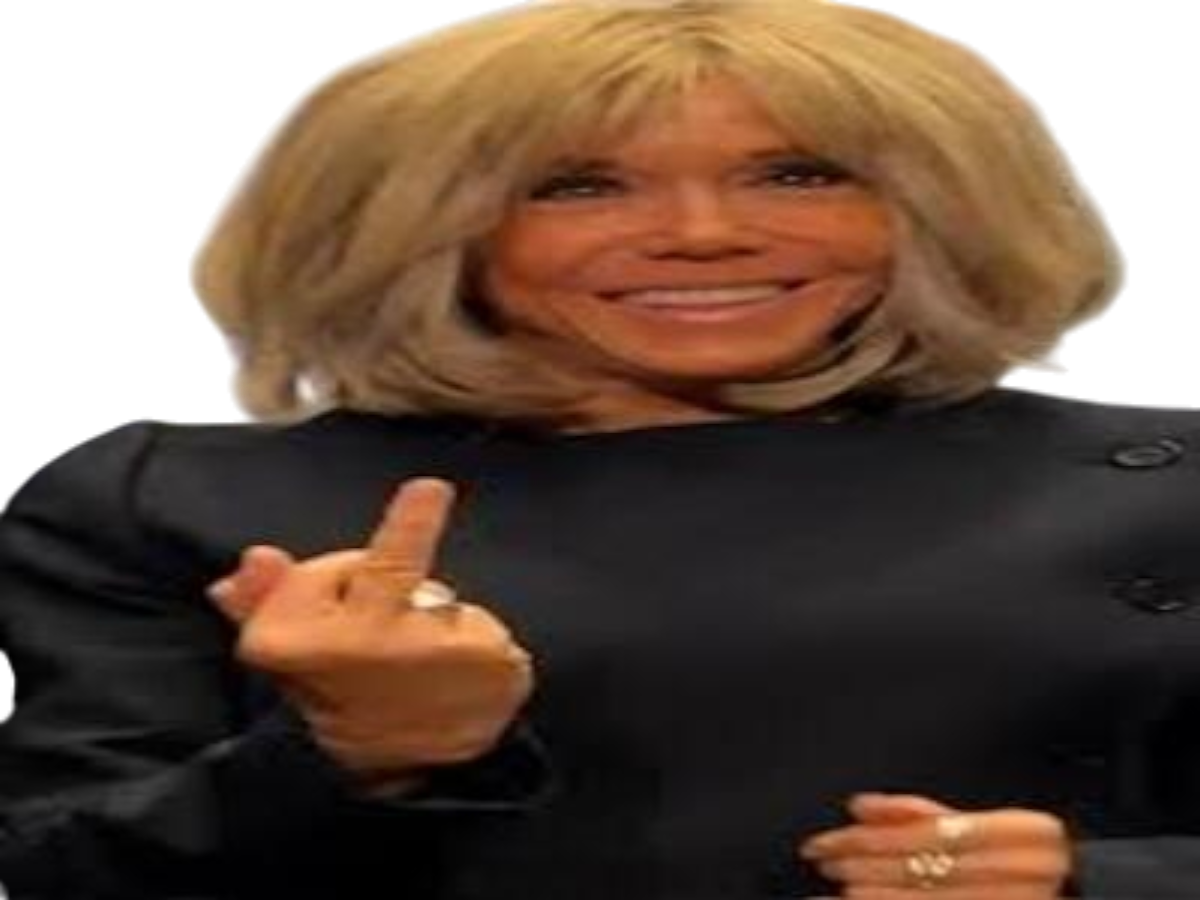 brigitte macron doigt dhonneur majeur